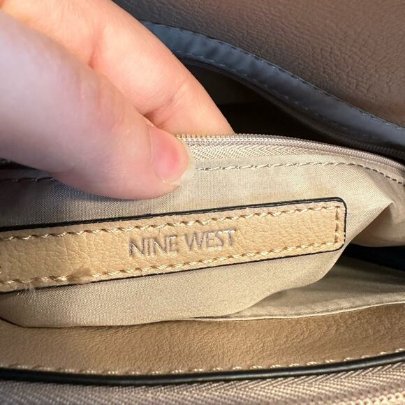 Nine West NWOB Satchel w Crossbody Strap & Handles Beige Cream - Picture 7 of 9